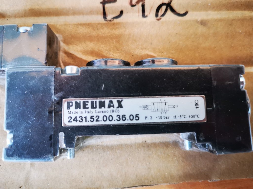 PNEUMAX 5/2-wege Magnetventil, Typ: 2431.52.00.36.05