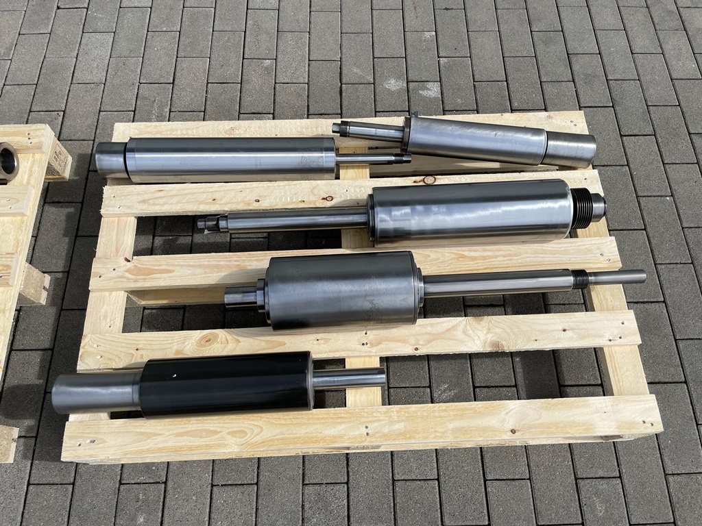 Diverse gebrauchte Frässpindeln oder Hobelspindeln für Weini