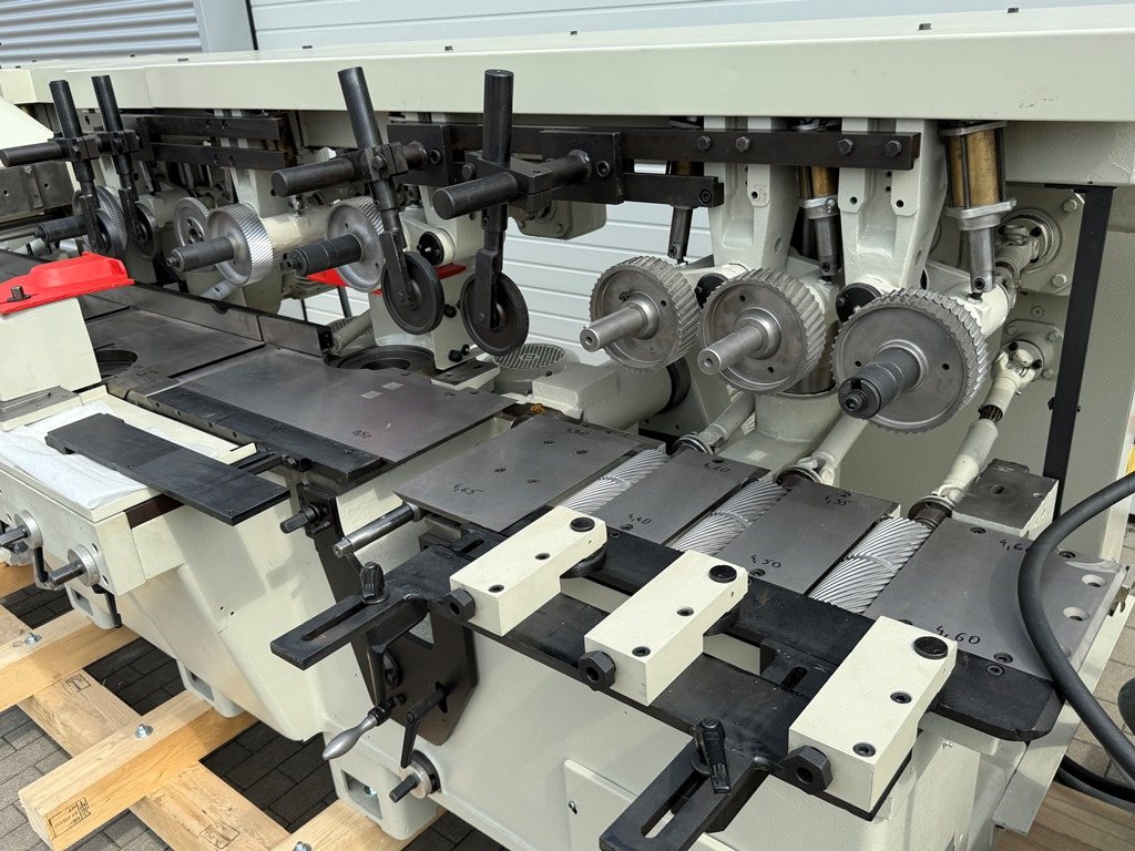 Vierseitenhobelmaschine Weinig Typ Hydromat 25 R