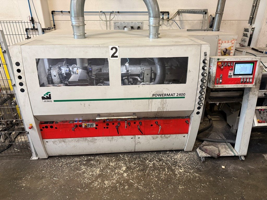 Komplette Hobellinie mit WEINIG Powermat 2400