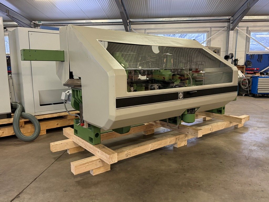 Vierseitenhobelmaschine WEINIG Typ Unimat 22 E