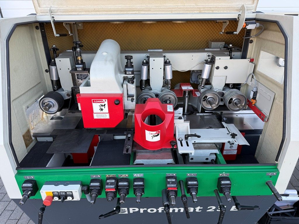 Vierseitenhobelmaschine WEINIG Typ Profimat 23E