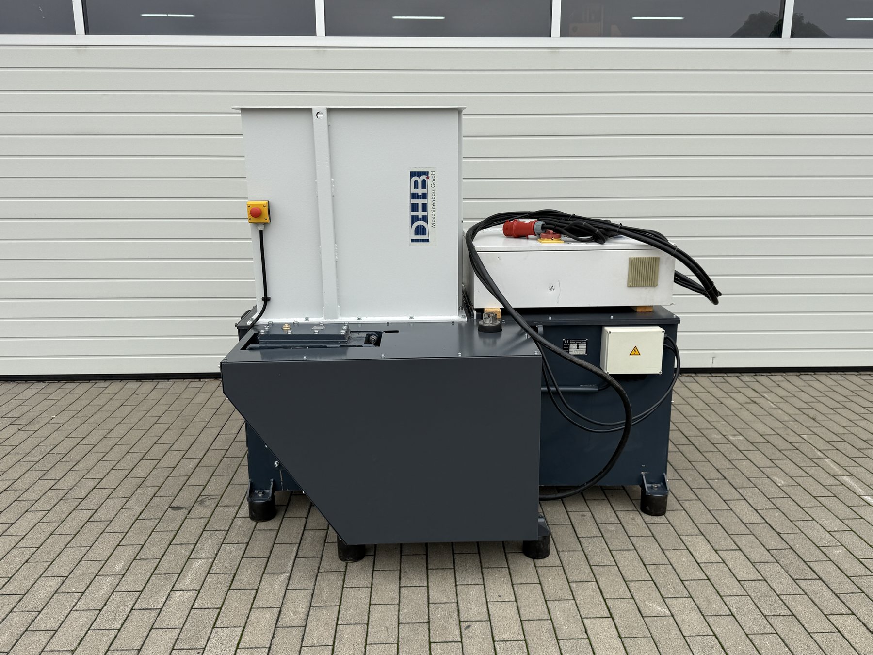 Hacker DHB Typ 600