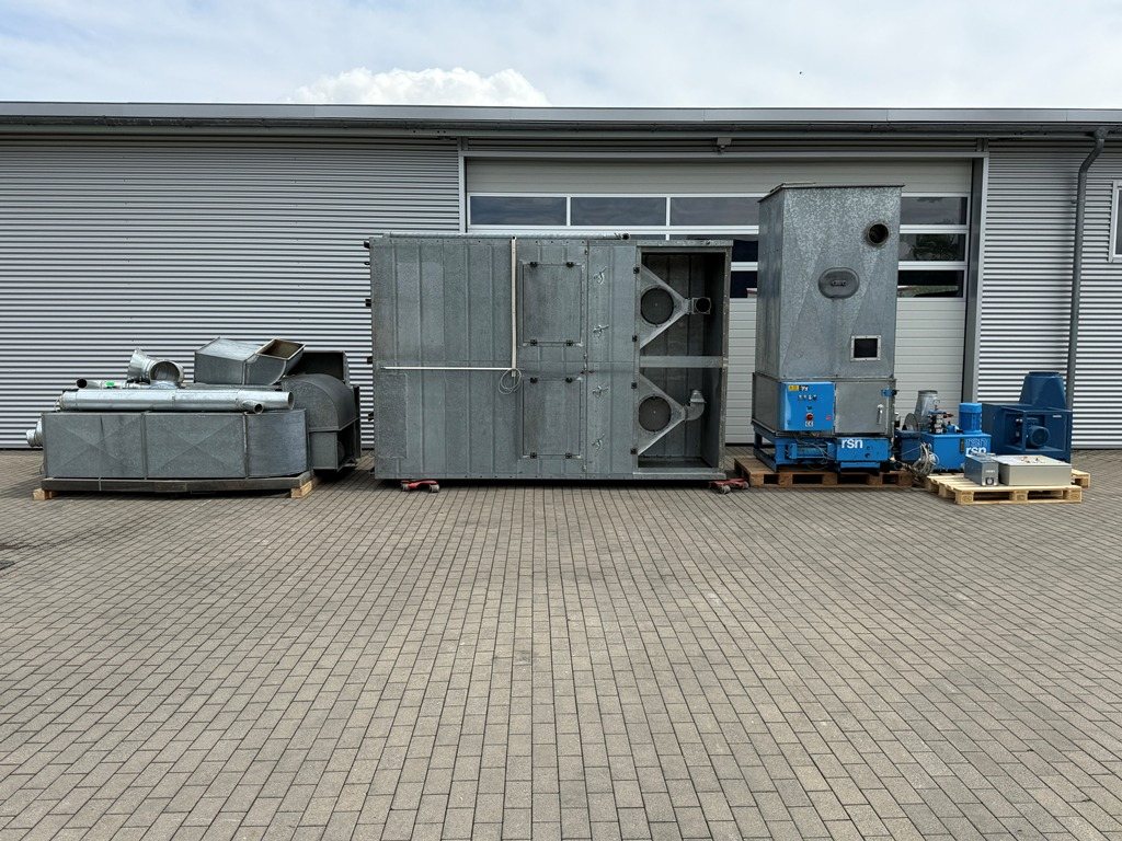 Absaugung mit Brikettierpresse Höcker Polytechnik