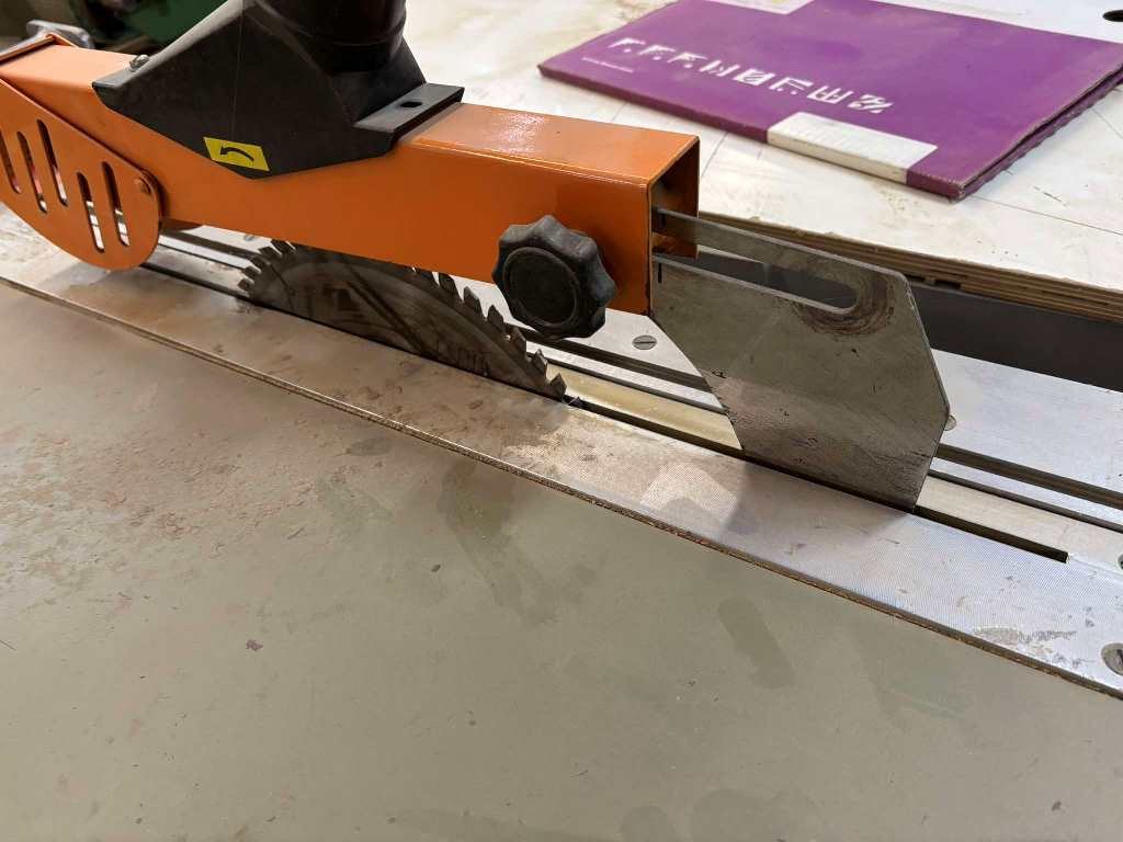 Doppelablängsäge Rema DMGB-35 inkl. Mechanisierung