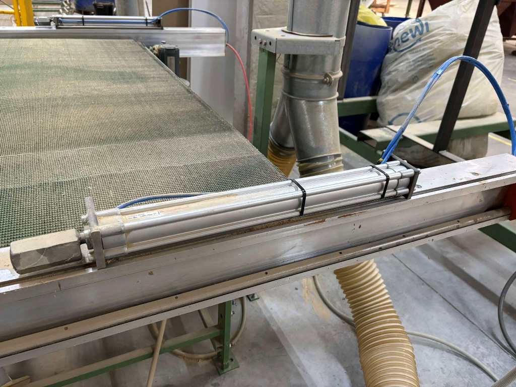 Doppelablängsäge Rema DMGB-35 inkl. Mechanisierung