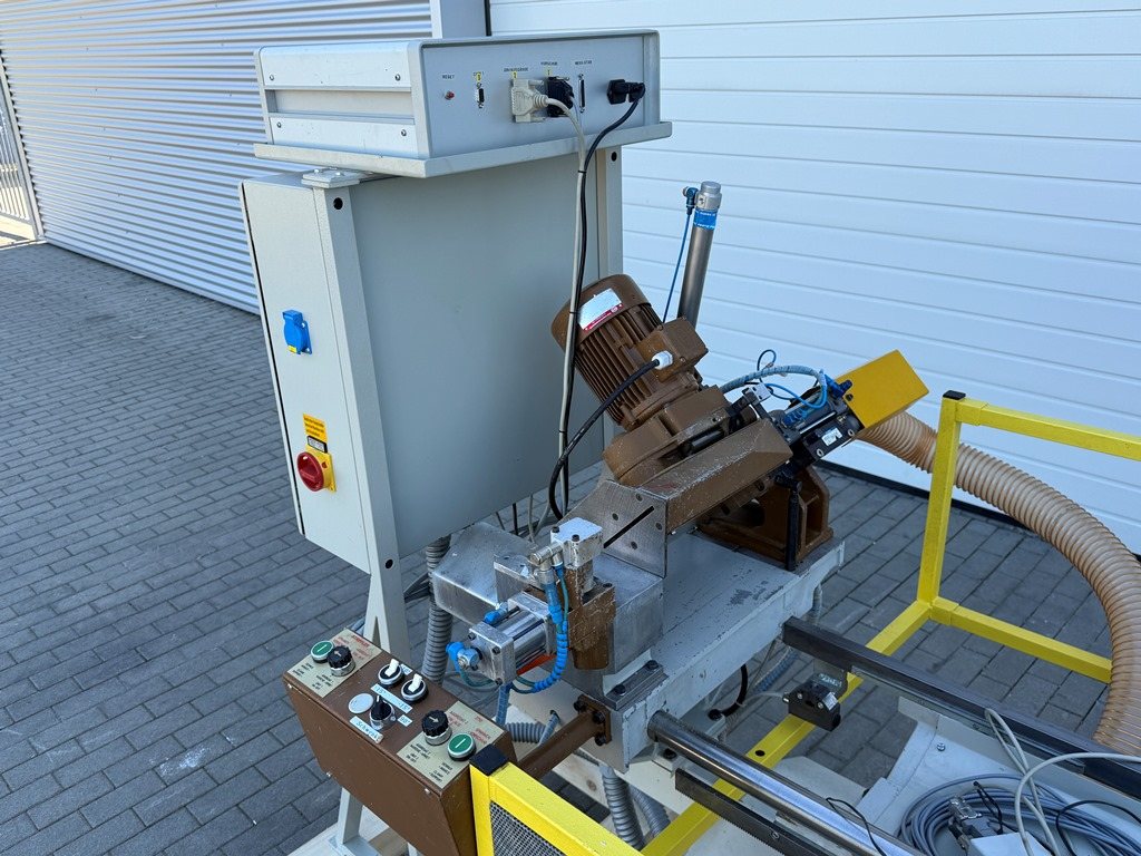 Doppelgehrungskreissäge Striffler 2750-E