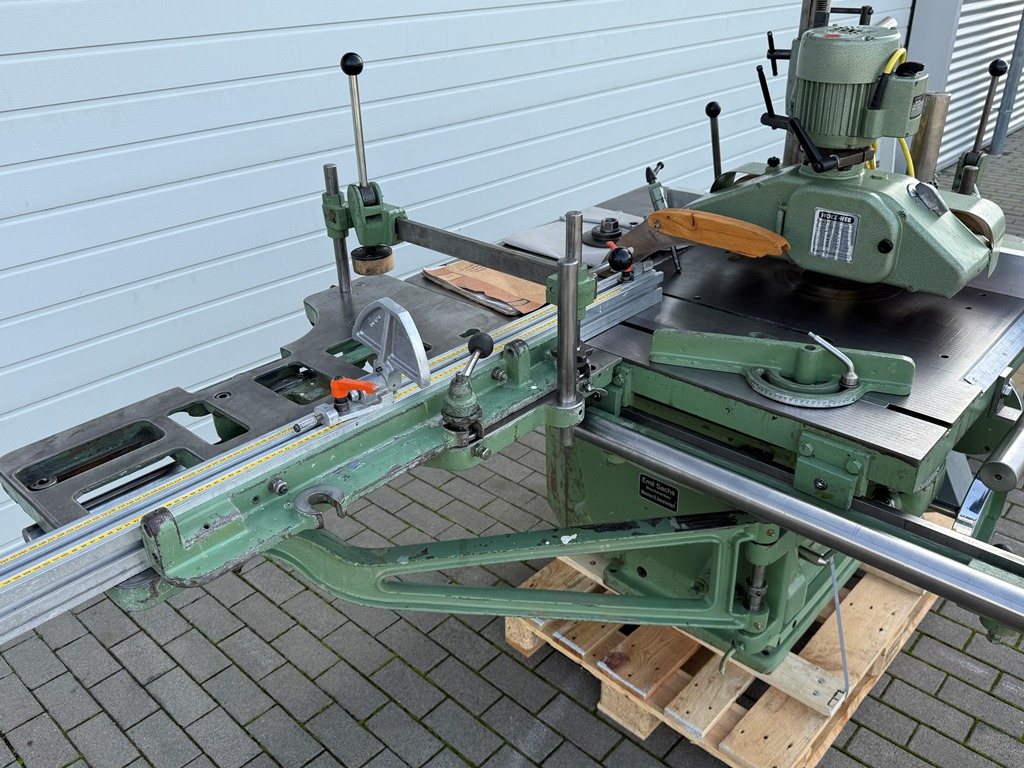 Kombinierte Säge-, Fräse- und Bohrmaschine Bäuerle KFL