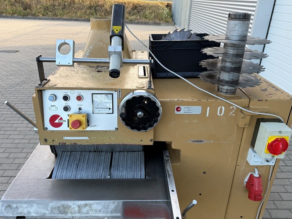 Vielblattsäge SCM M3