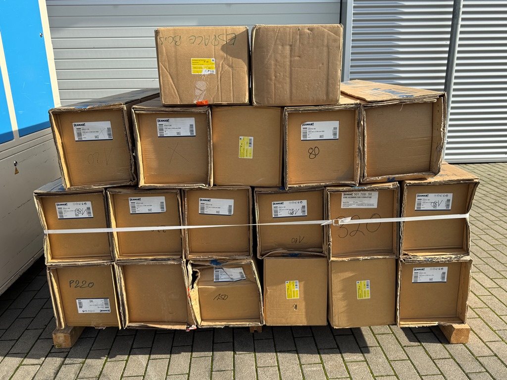 Mehrzweck-Flächenschleifautomat Heesemann Typ MFA 8-CC