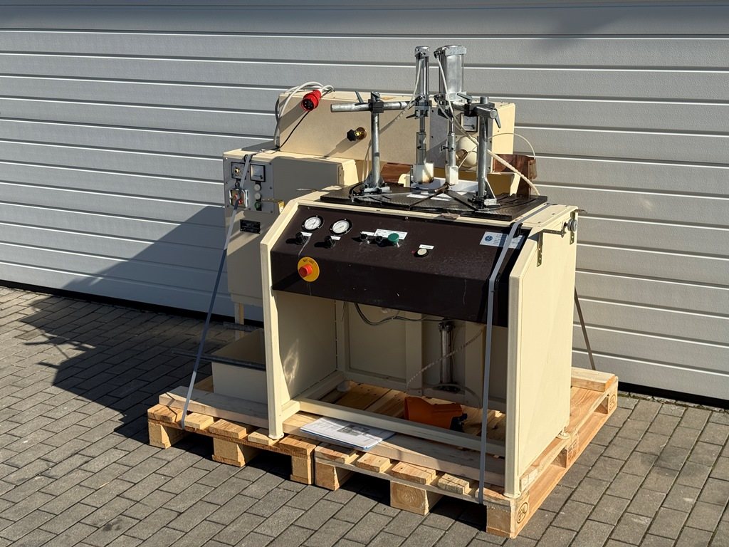 Gehrungs-Zusammensetz-Maschine Himmel Typ HF120